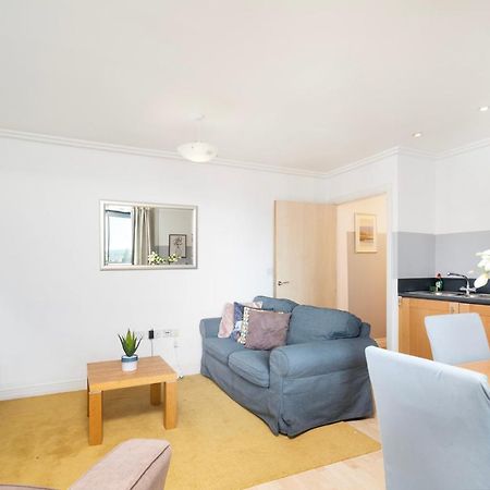 伦敦Cosy Flat Right Opp Tube Station公寓 外观 照片
