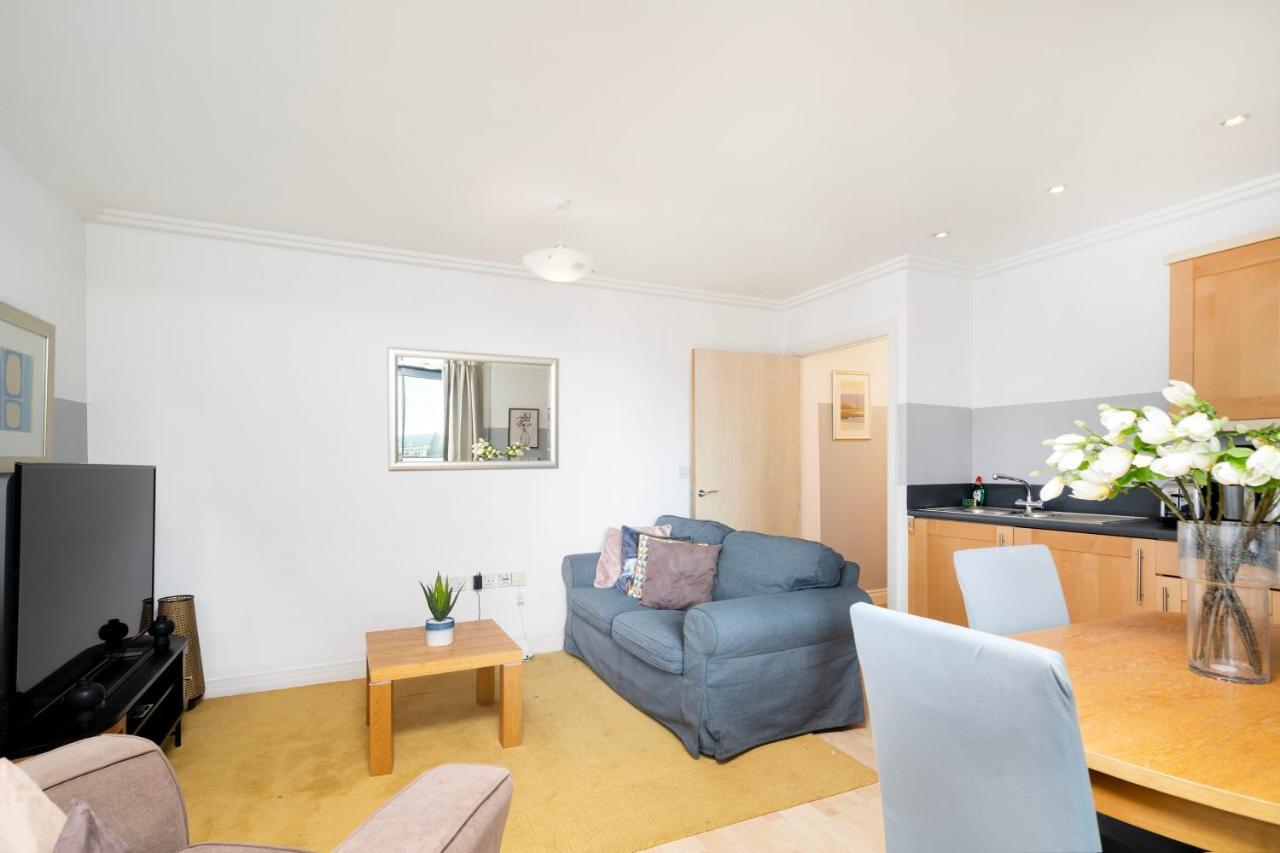 伦敦Cosy Flat Right Opp Tube Station公寓 外观 照片