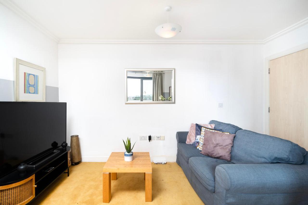 伦敦Cosy Flat Right Opp Tube Station公寓 外观 照片