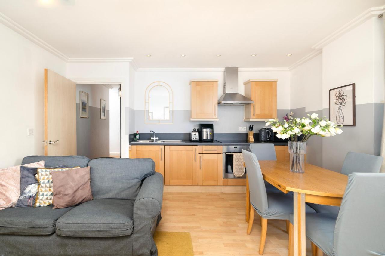 伦敦Cosy Flat Right Opp Tube Station公寓 外观 照片